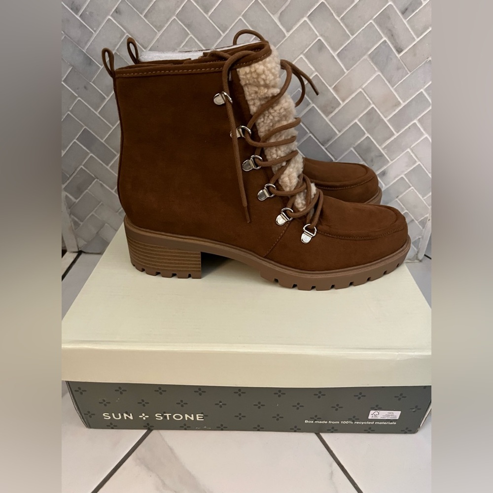 Sun + Stone Women’s Quinn Brown Lace Up Boots